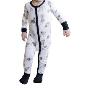 NEW SWEET BAY CLOTHING puppy football zipper onesie in white/black